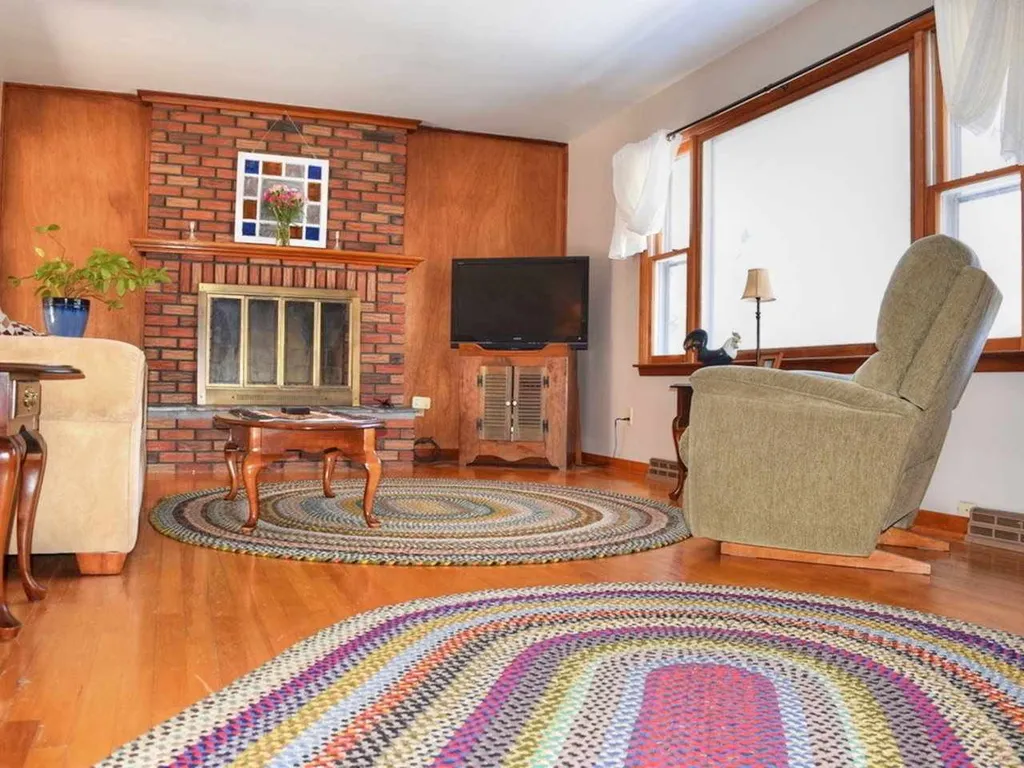 75 Lakeview Drive Shelburne VT 05482