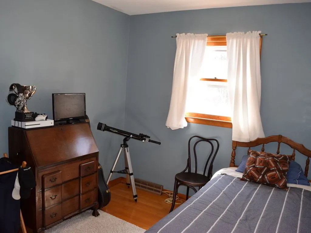 75 Lakeview Drive Shelburne VT 05482