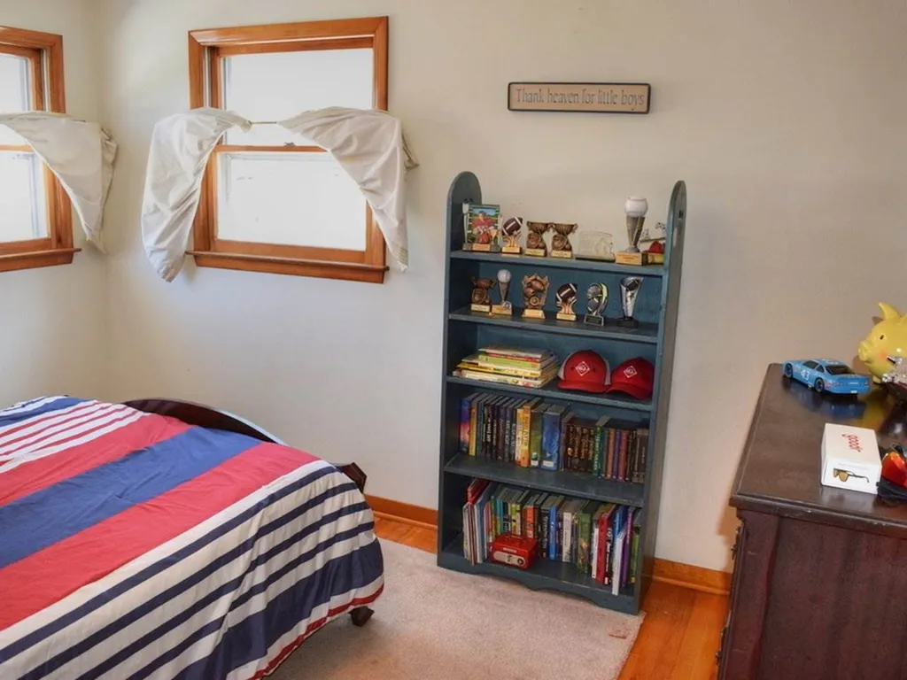 75 Lakeview Drive Shelburne VT 05482