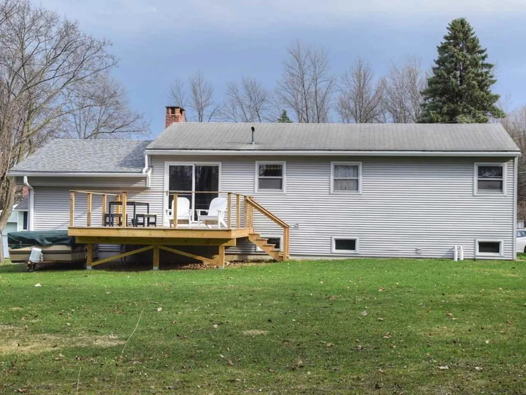 75 Lakeview Drive Shelburne VT 05482