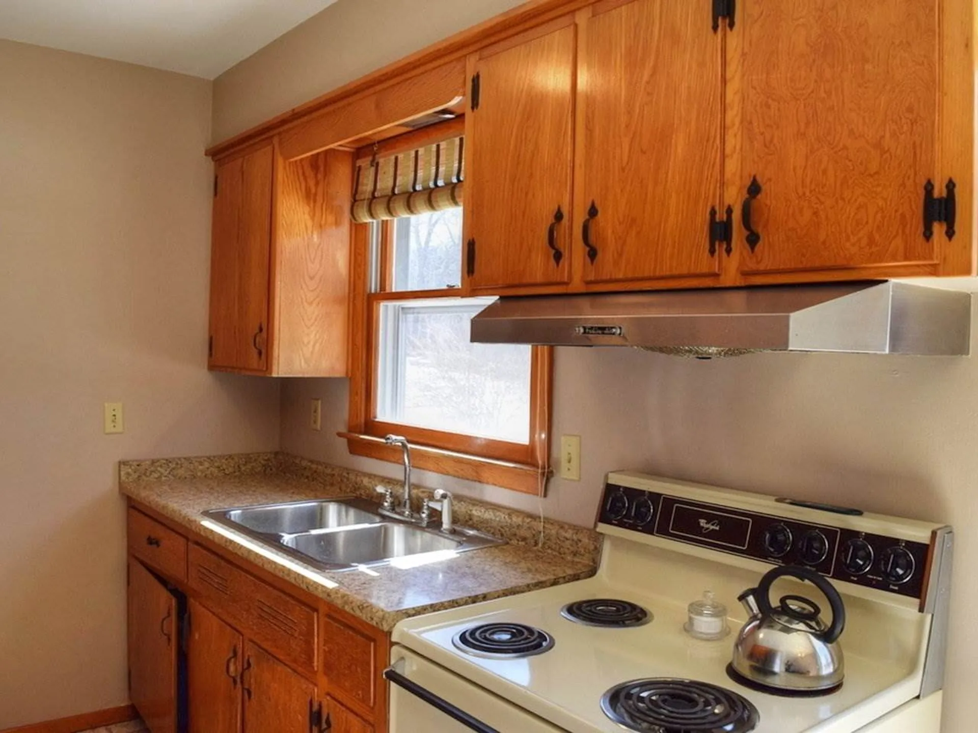 75 Lakeview Drive Shelburne VT 05482