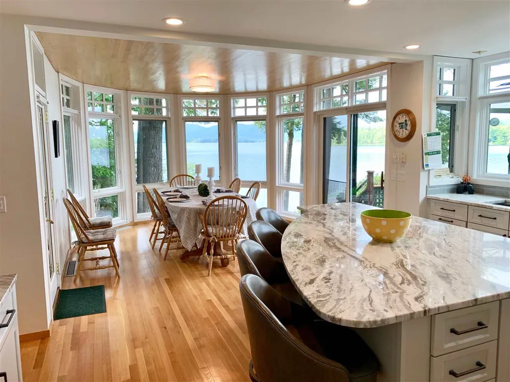 47 Advent Cove Road Meredith NH 03253