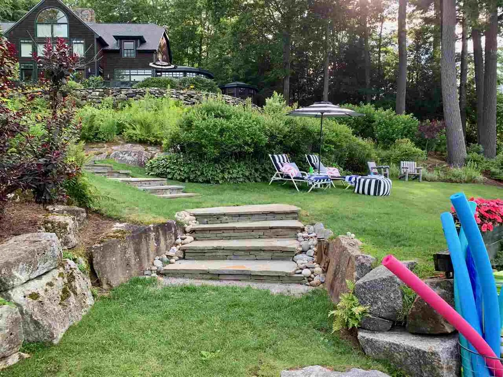 47 Advent Cove Road Meredith NH 03253
