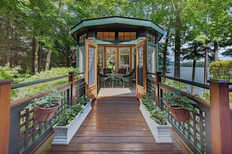 47 Advent Cove Road Meredith NH 03253