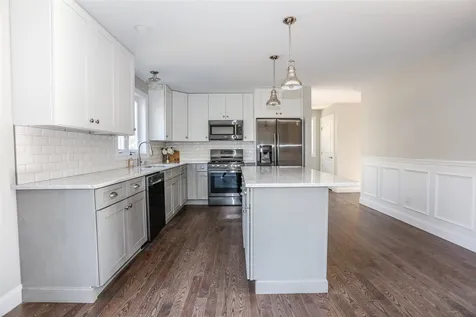 6b Rowes Corner Lane Hooksett NH 03106