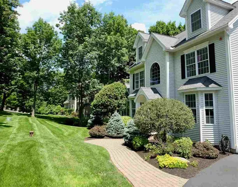 17 Goffstown Road Hooksett NH 03106