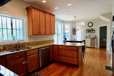 17 Goffstown Road Hooksett NH 03106
