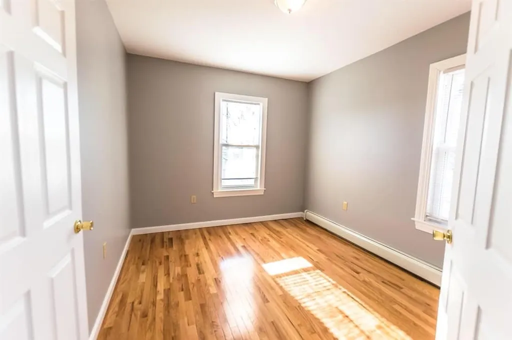 433 Hanover Street Manchester NH 03104