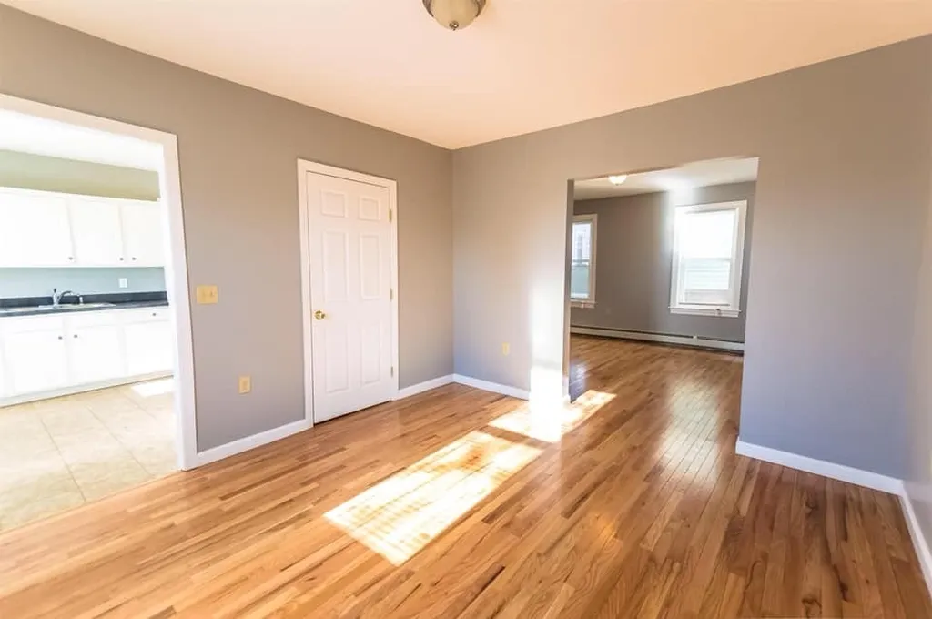 433 Hanover Street Manchester NH 03104