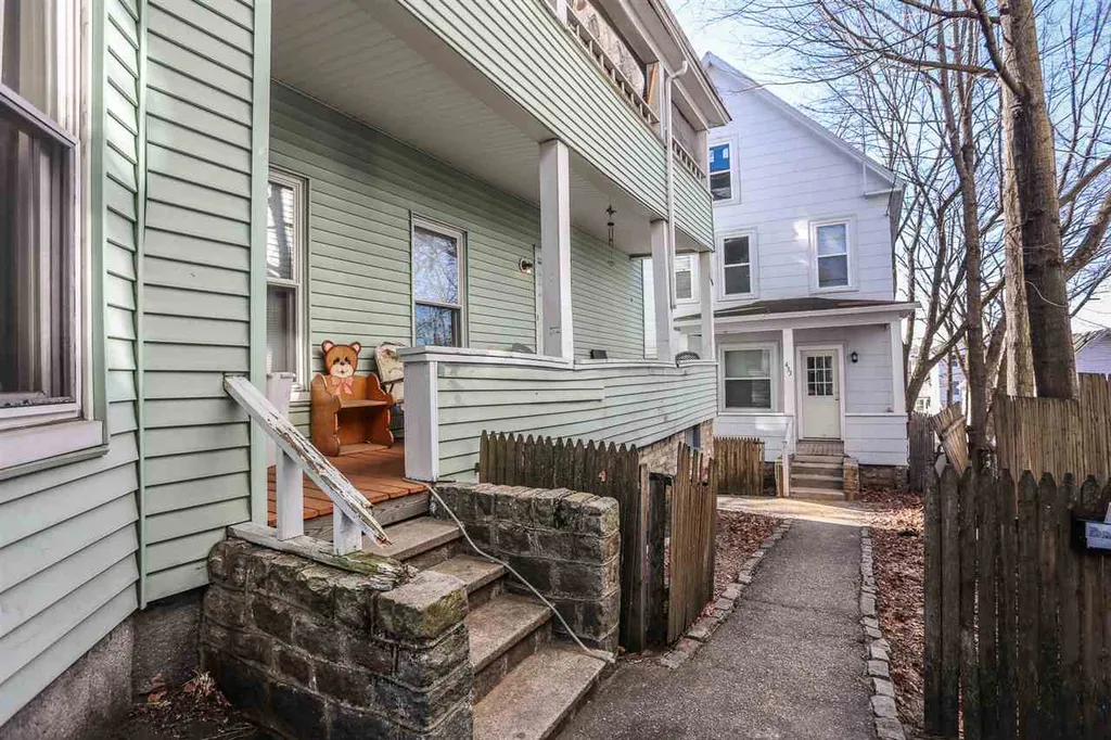 433 Hanover Street Manchester NH 03104