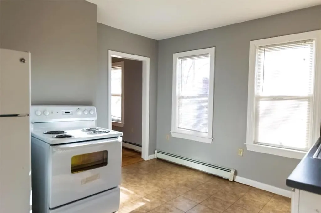 433 Hanover Street Manchester NH 03104