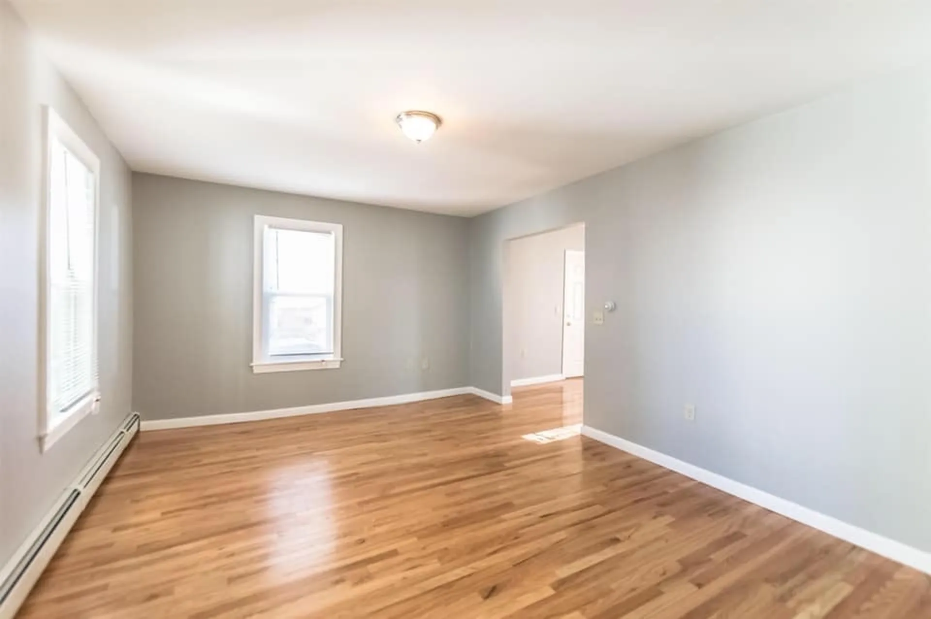 433 Hanover Street Manchester NH 03104