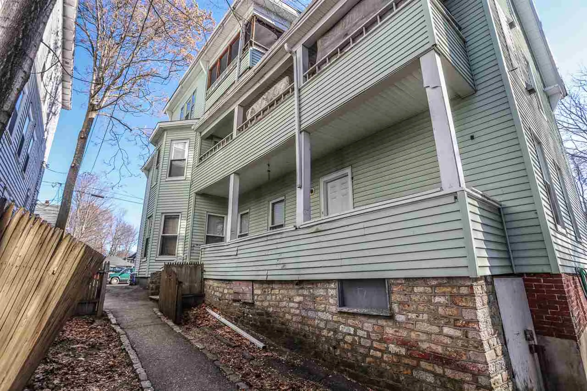 433 Hanover Street Manchester NH 03104