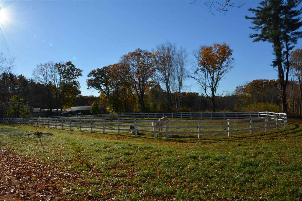 14 Olde Road Danville NH 03819