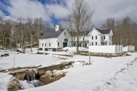 227 Andover Road New London NH 03257