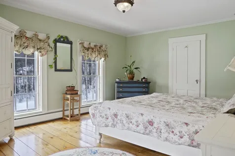 227 Andover Road New London NH 03257