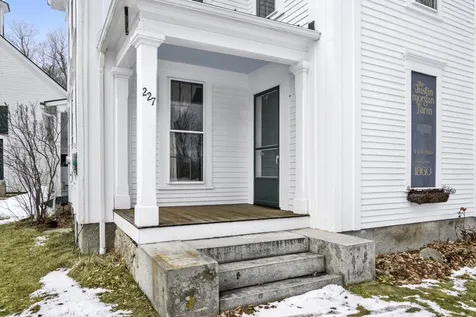 227 Andover Road New London NH 03257