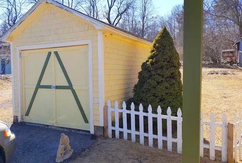 55 Pike Street Nashua NH 03060