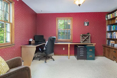 47 Ridge Road New London NH 03257