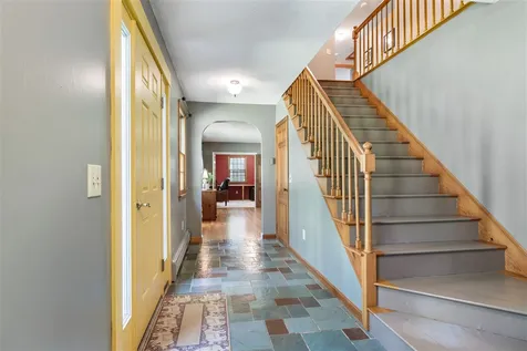 47 Ridge Road New London NH 03257