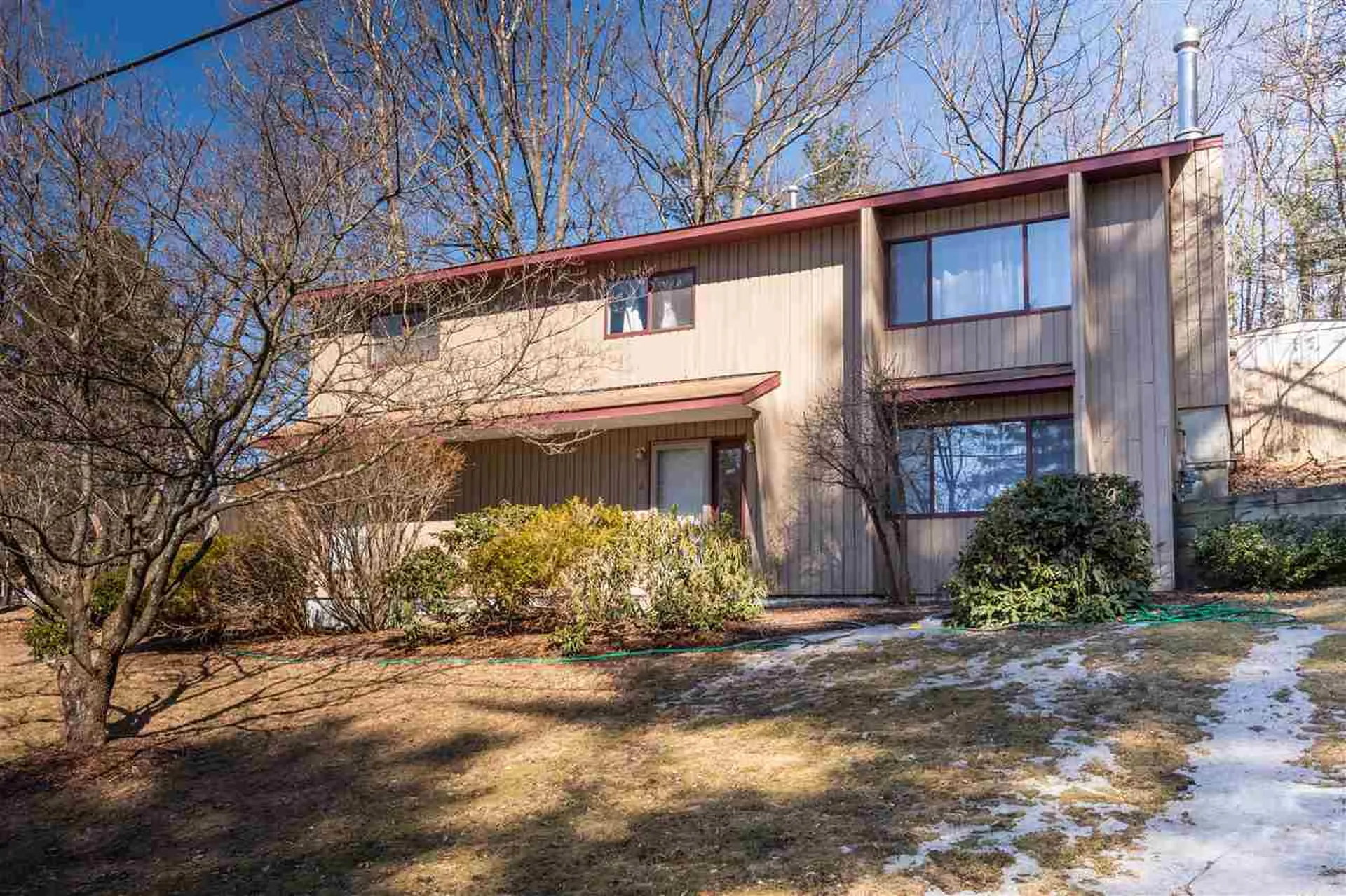 2 Eldorado Circle Nashua NH 03062