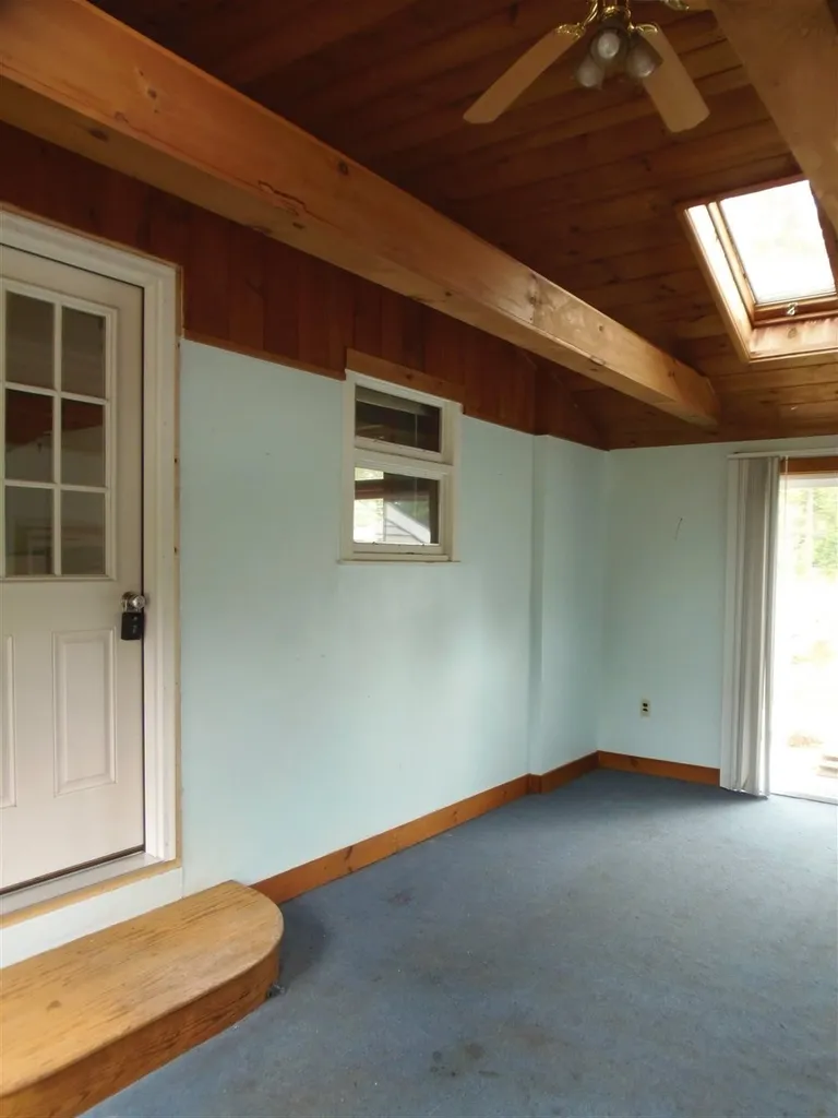 51 Eaton Road Swanzey NH 03446