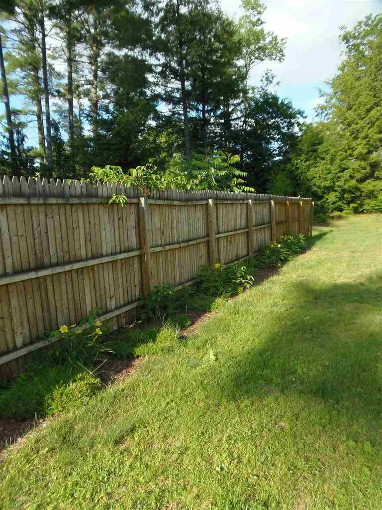 51 Eaton Road Swanzey NH 03446