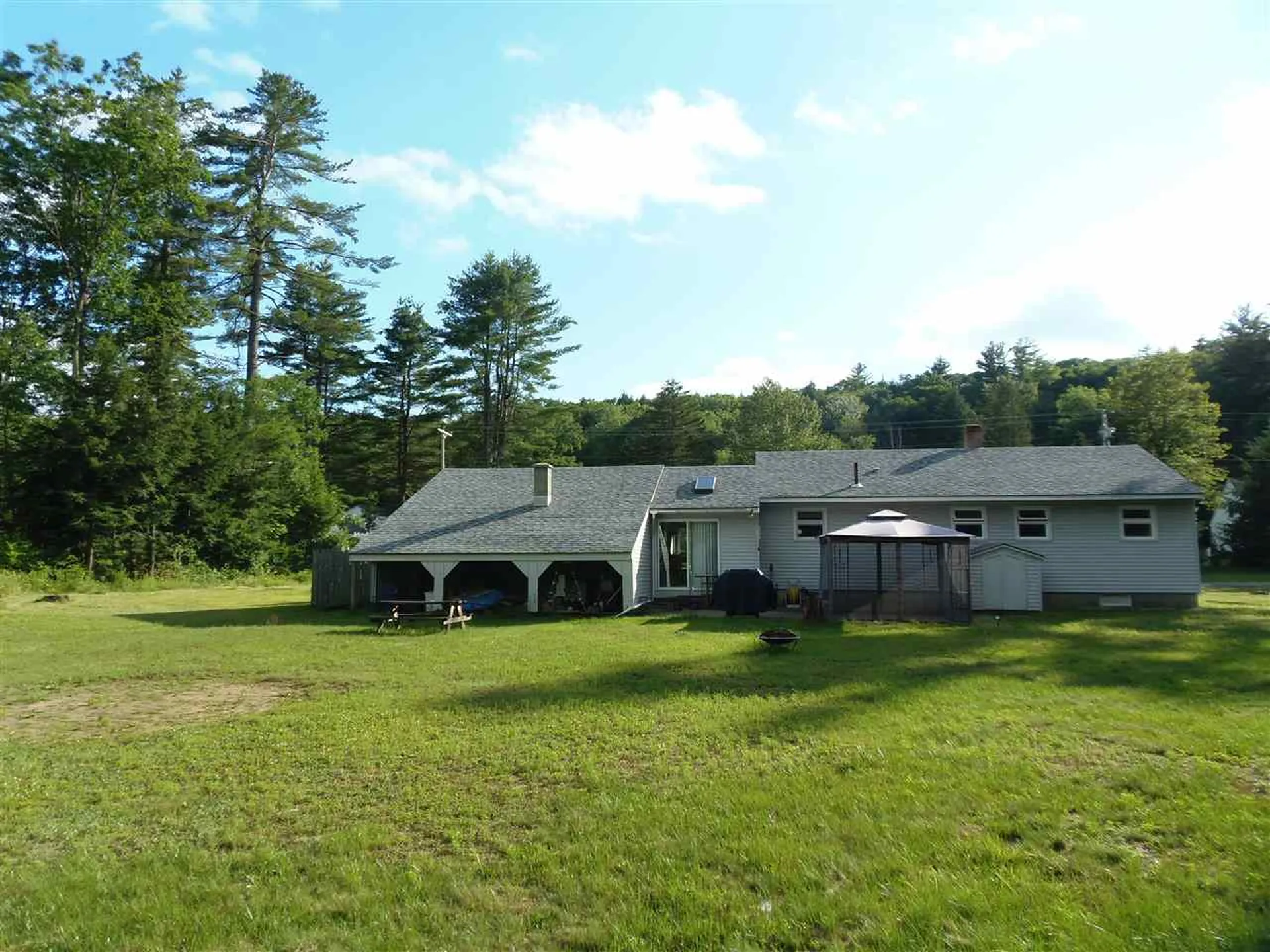 51 Eaton Road Swanzey NH 03446