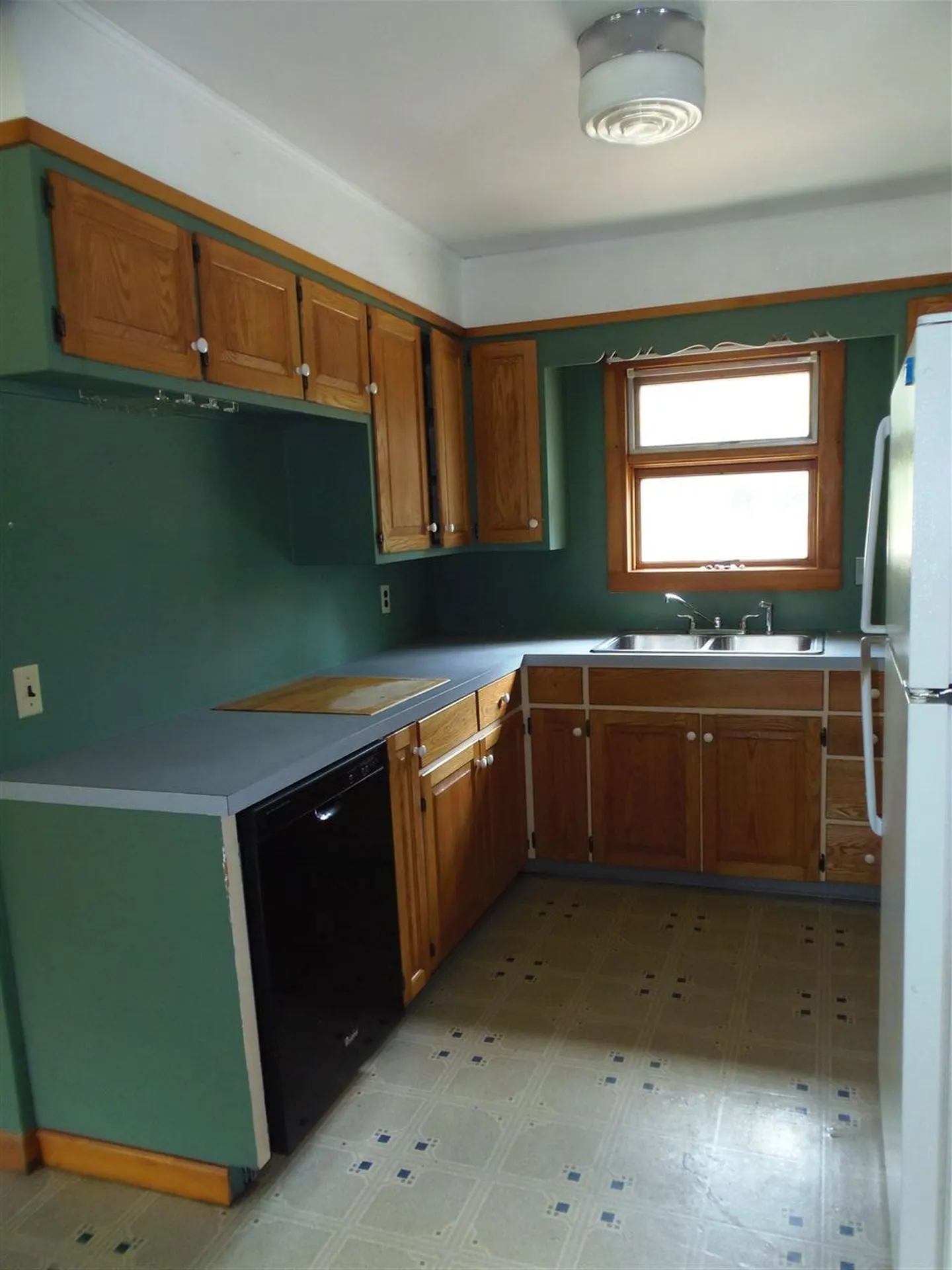 51 Eaton Road Swanzey NH 03446