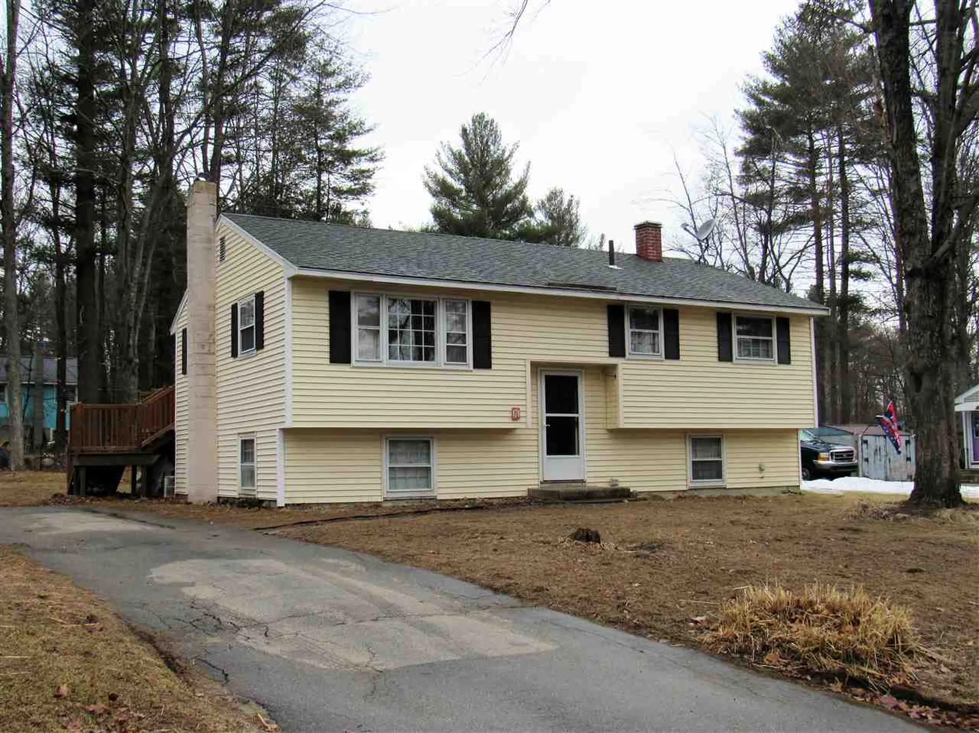 171 Ridgefield Drive Milford NH 03055