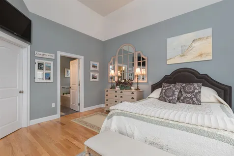 4 Winterberry Drive Dover NH 03820