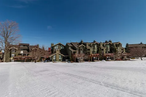 #11 Mountain Reach Mews Stratton VT 05155