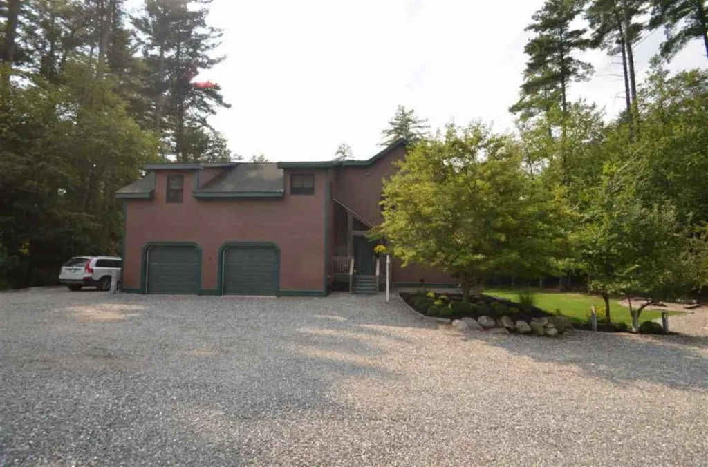 4 Baxter Lane Merrimack NH 03054