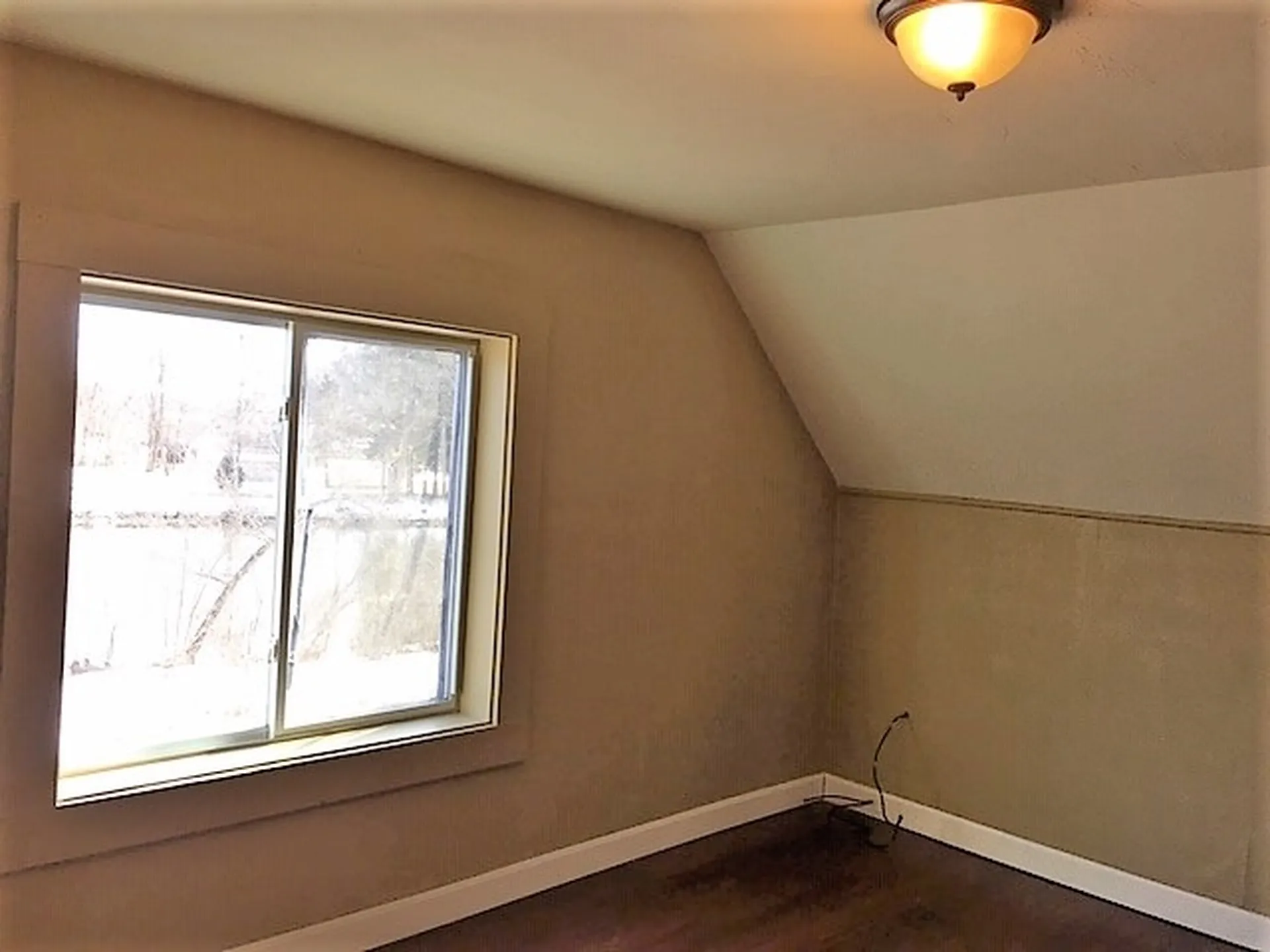 177 W Bow Street Franklin NH 03235