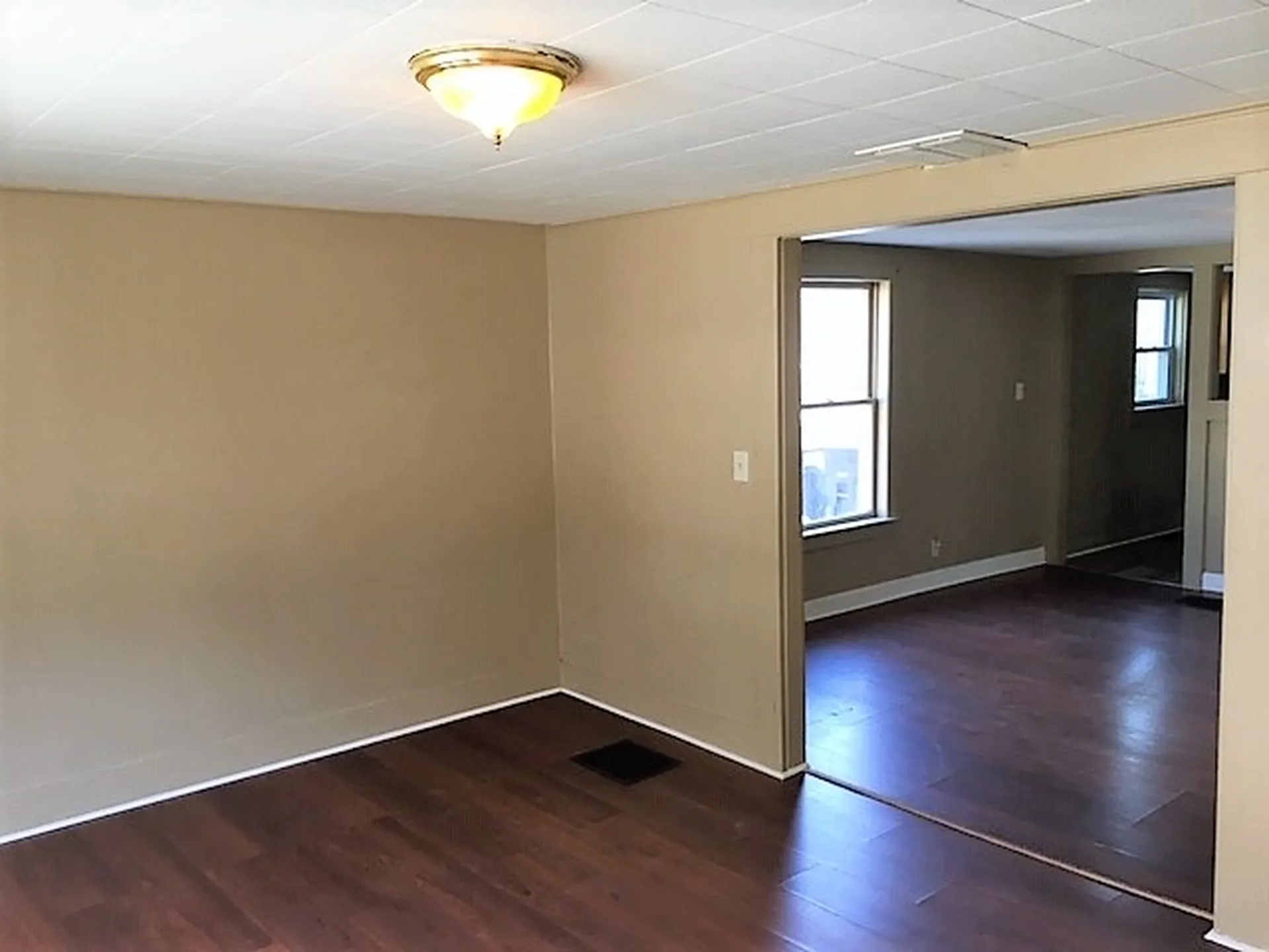 177 W Bow Street Franklin NH 03235