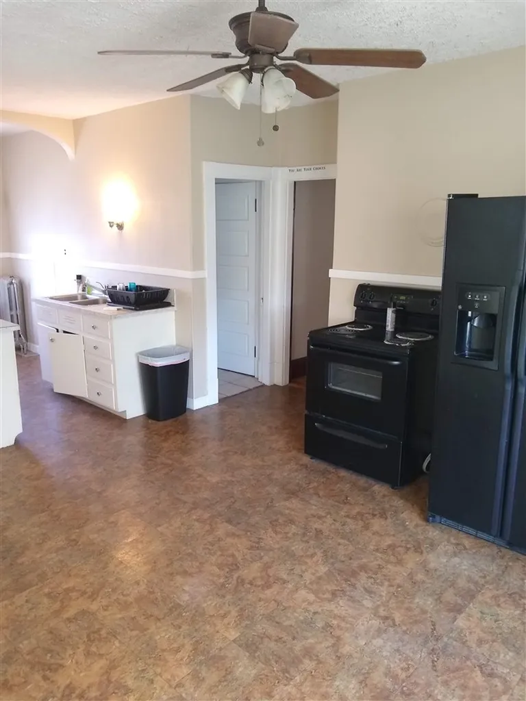 60 Blossom Street Nashua NH 03060