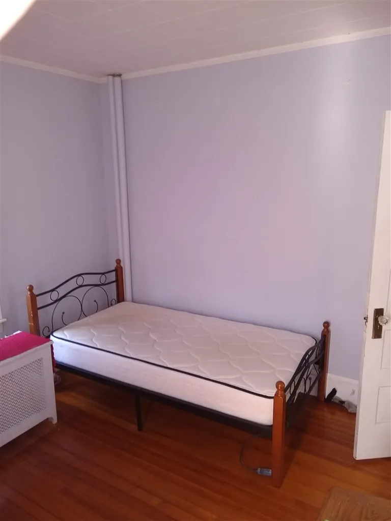 60 Blossom Street Nashua NH 03060