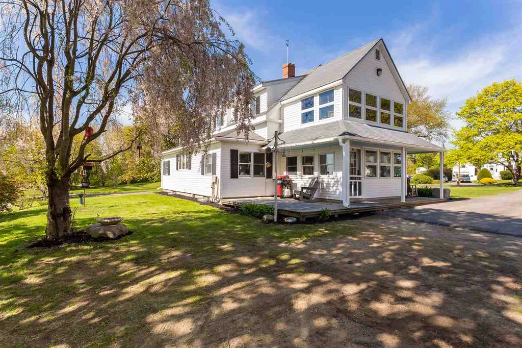 207 Pleasant Street Eliot ME 03903