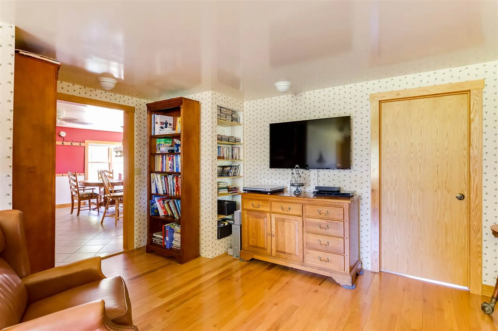 207 Pleasant Street Eliot ME 03903