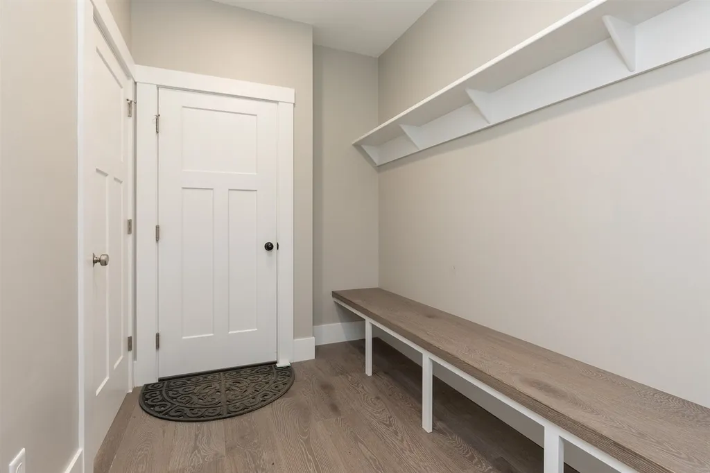 142 Mill Pond Way Portsmouth NH 03801