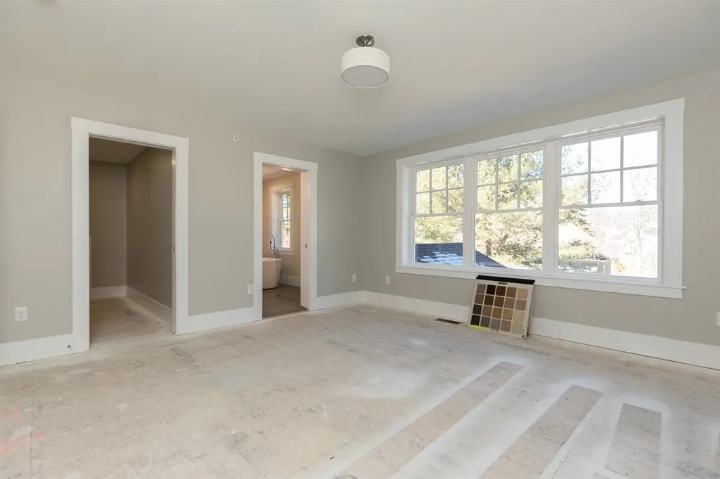 142 Mill Pond Way Portsmouth NH 03801