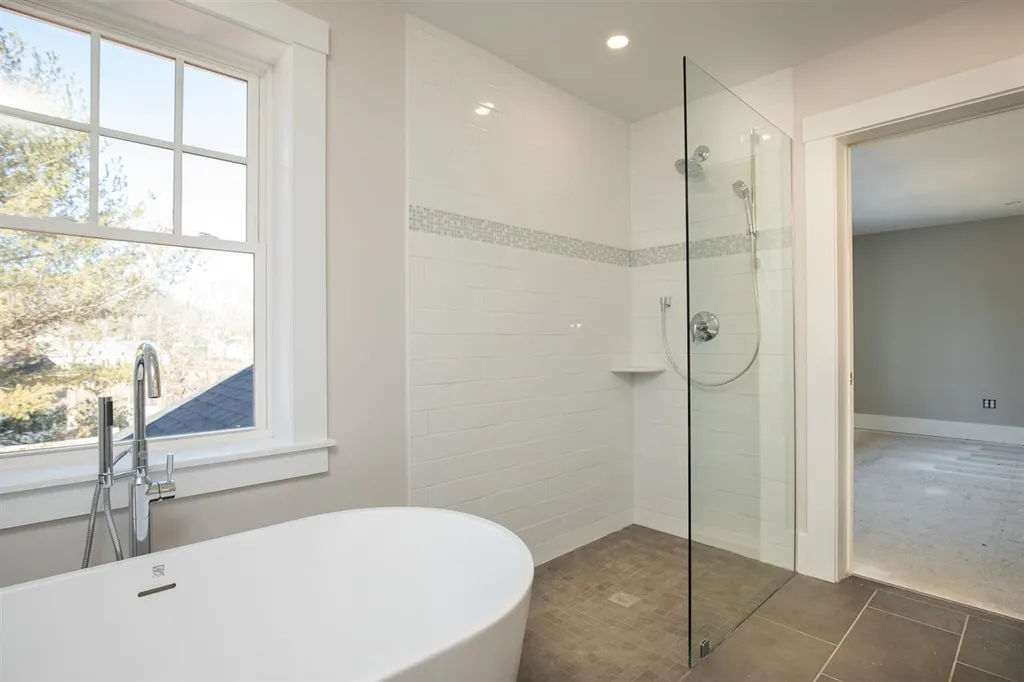 142 Mill Pond Way Portsmouth NH 03801