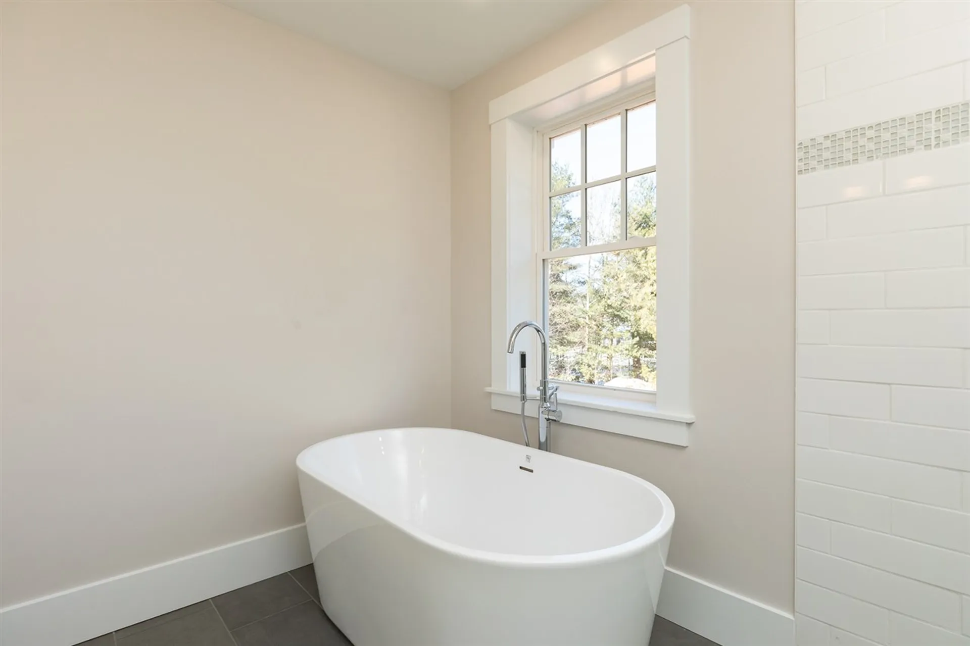 142 Mill Pond Way Portsmouth NH 03801