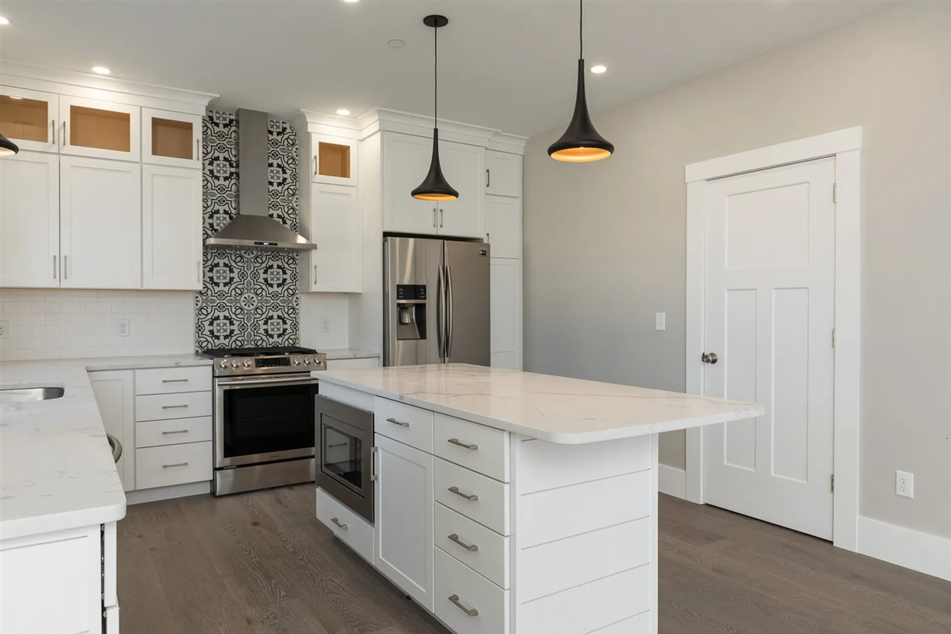 142 Mill Pond Way Portsmouth NH 03801