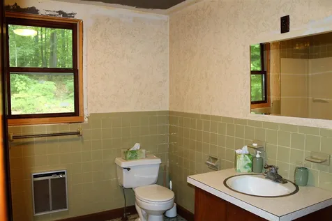120 Herrick Road Lyndeborough NH 03082