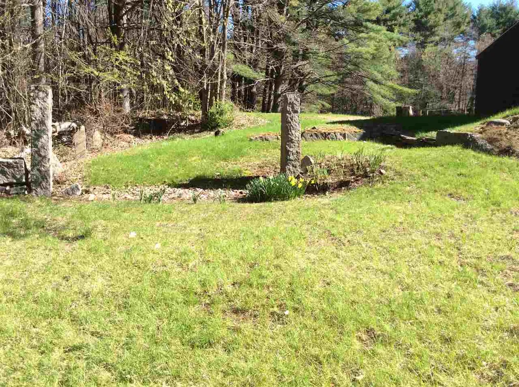 713 River Road Lebanon ME 04027