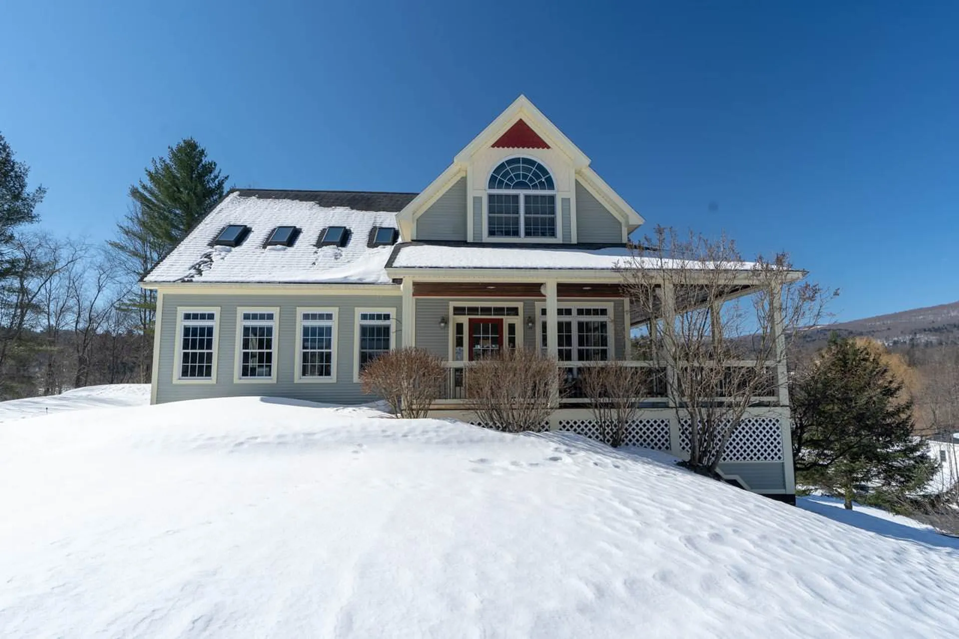 90 Clover Lane Waterbury VT 05676