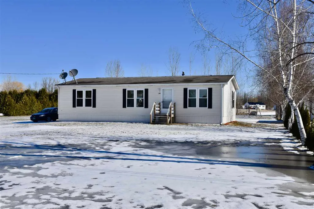 149 Cleland South Road Alburgh VT 05440