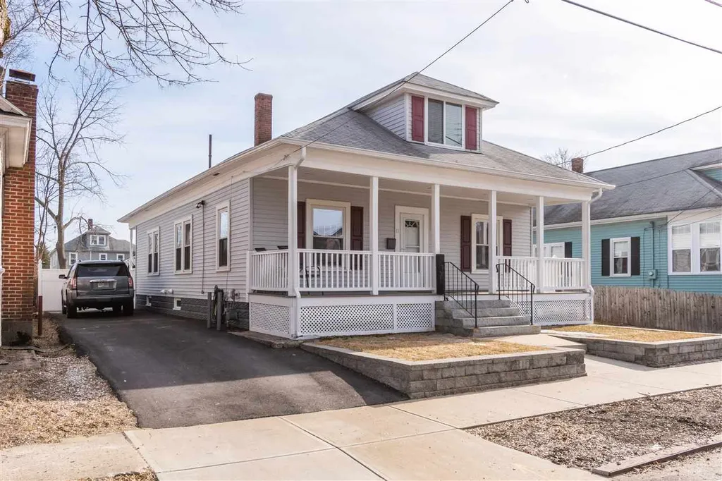11 Williams Street Nashua NH 03060