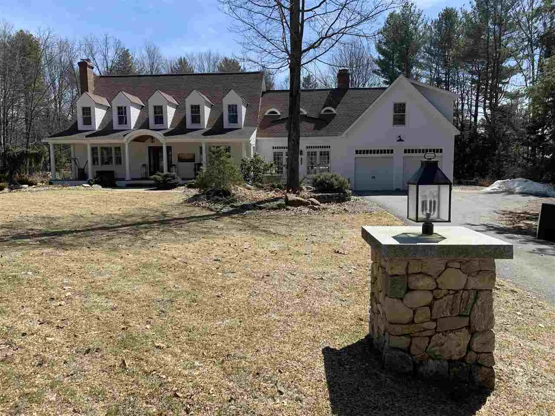 24 Eagle Drive Bedford NH 03110